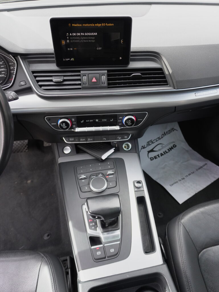 AUDI Q5 TDI QUATTRO AMBITION